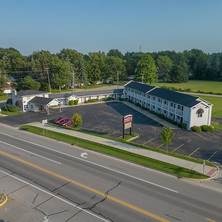 Thumb Heritage Inn Sandusky Екстер'єр фото