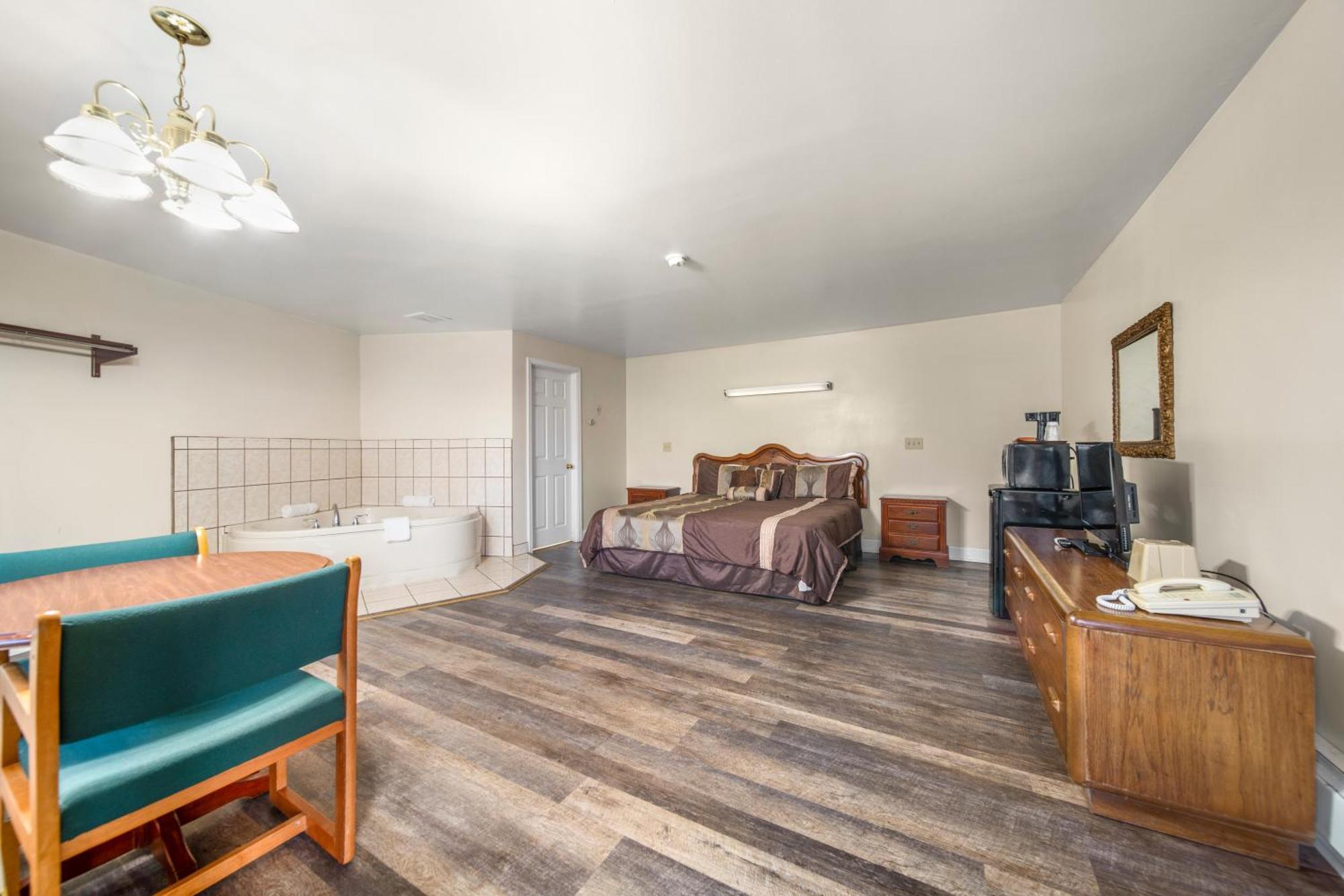 Thumb Heritage Inn Sandusky Екстер'єр фото