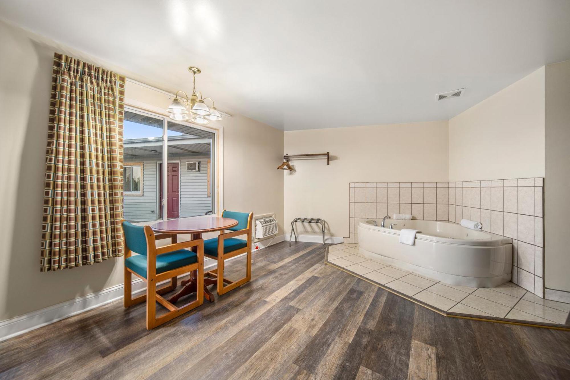 Thumb Heritage Inn Sandusky Екстер'єр фото