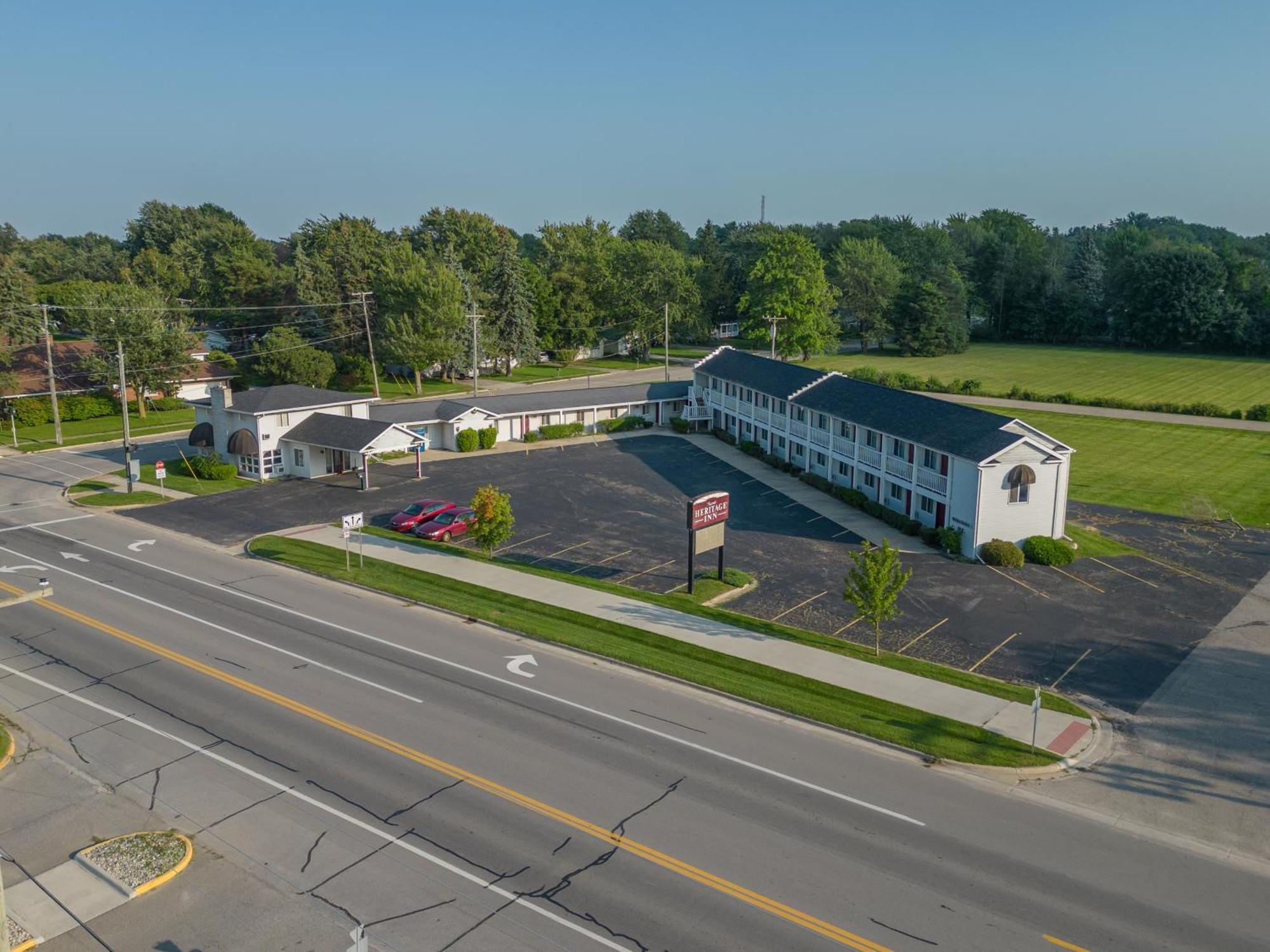 Thumb Heritage Inn Sandusky Екстер'єр фото